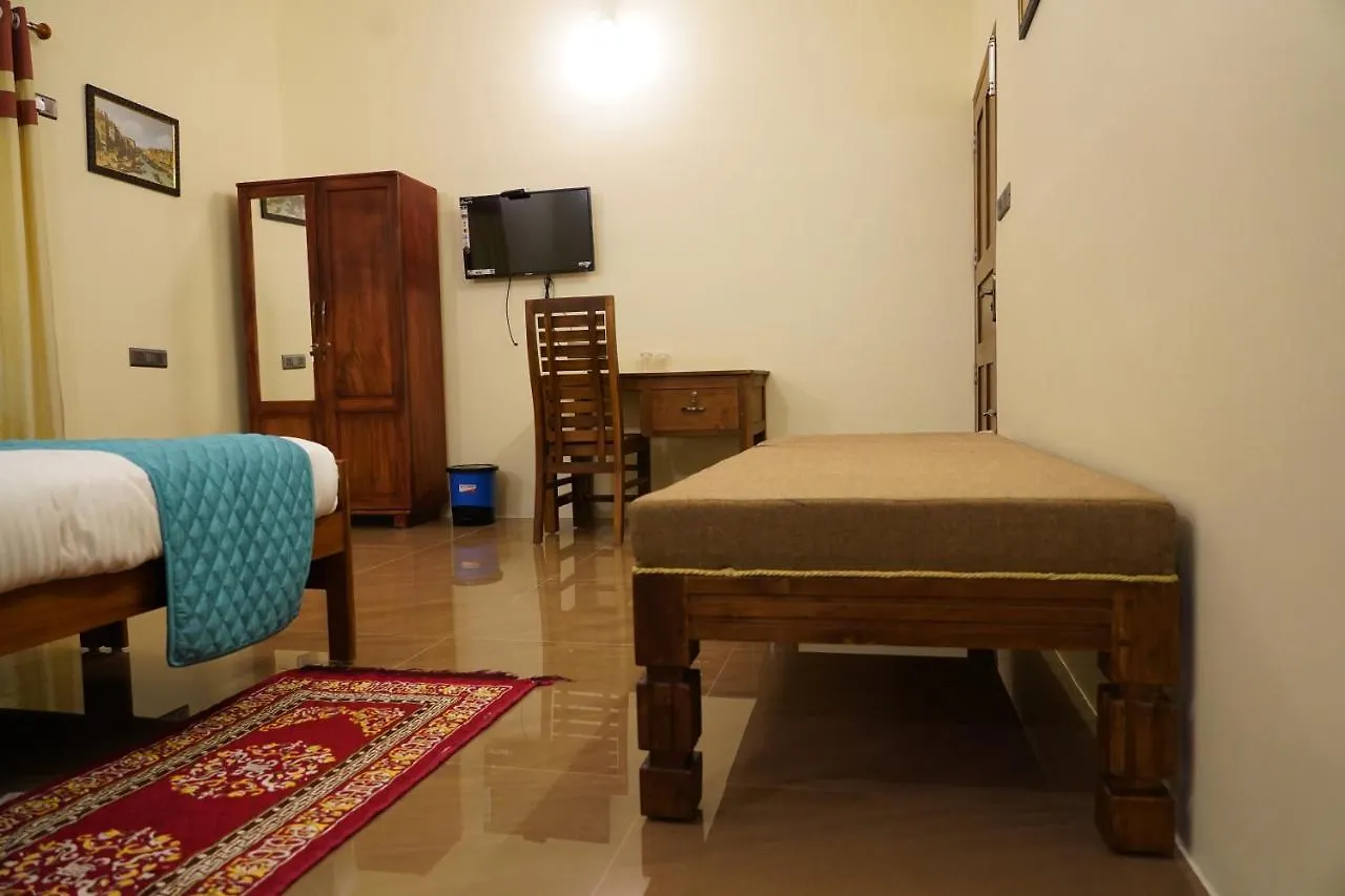 Blue Warm Foundations Private Limited Bed & Breakfast Pala India
