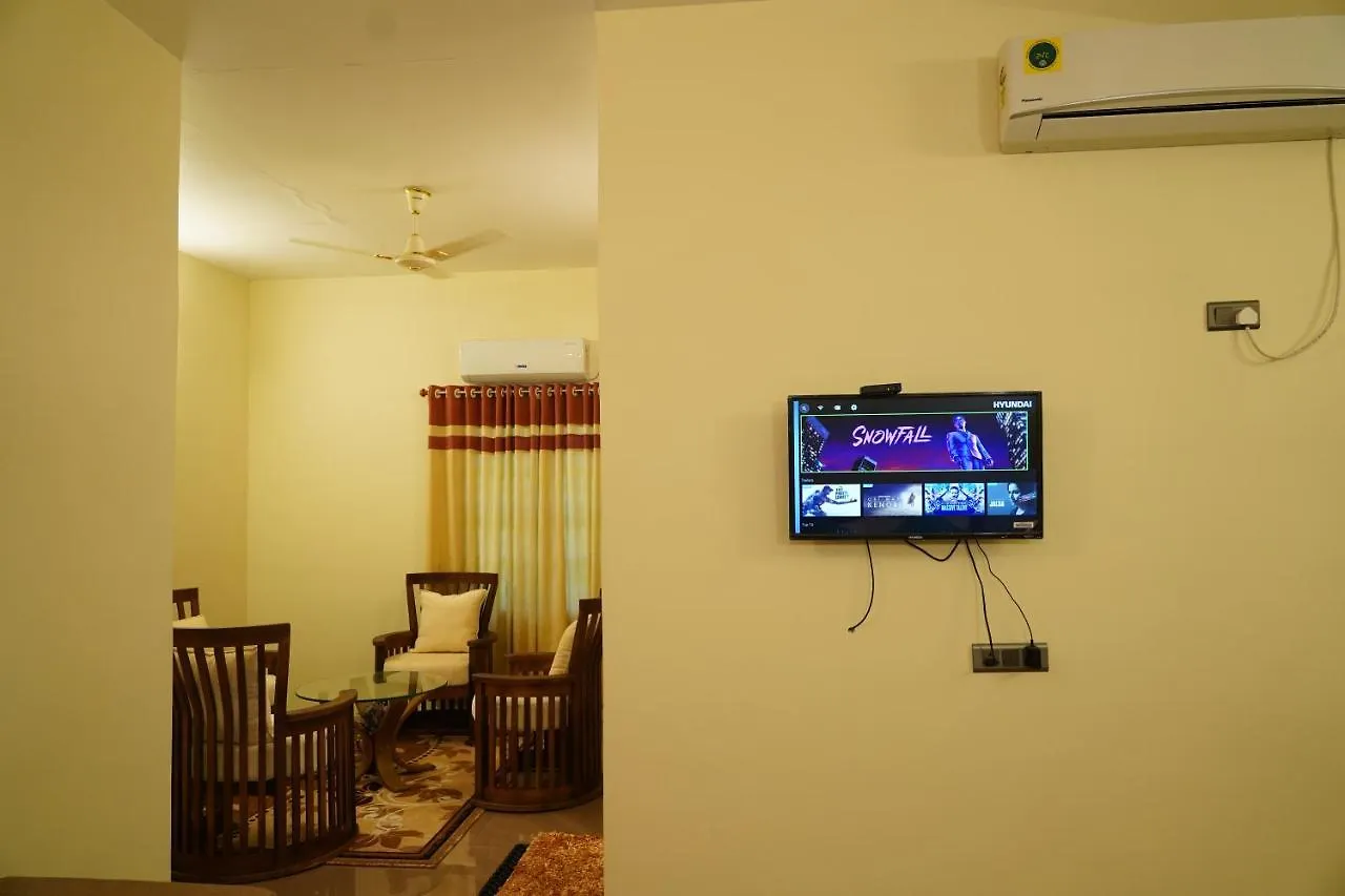Blue Warm Foundations Private Limited Bed & Breakfast Pala India