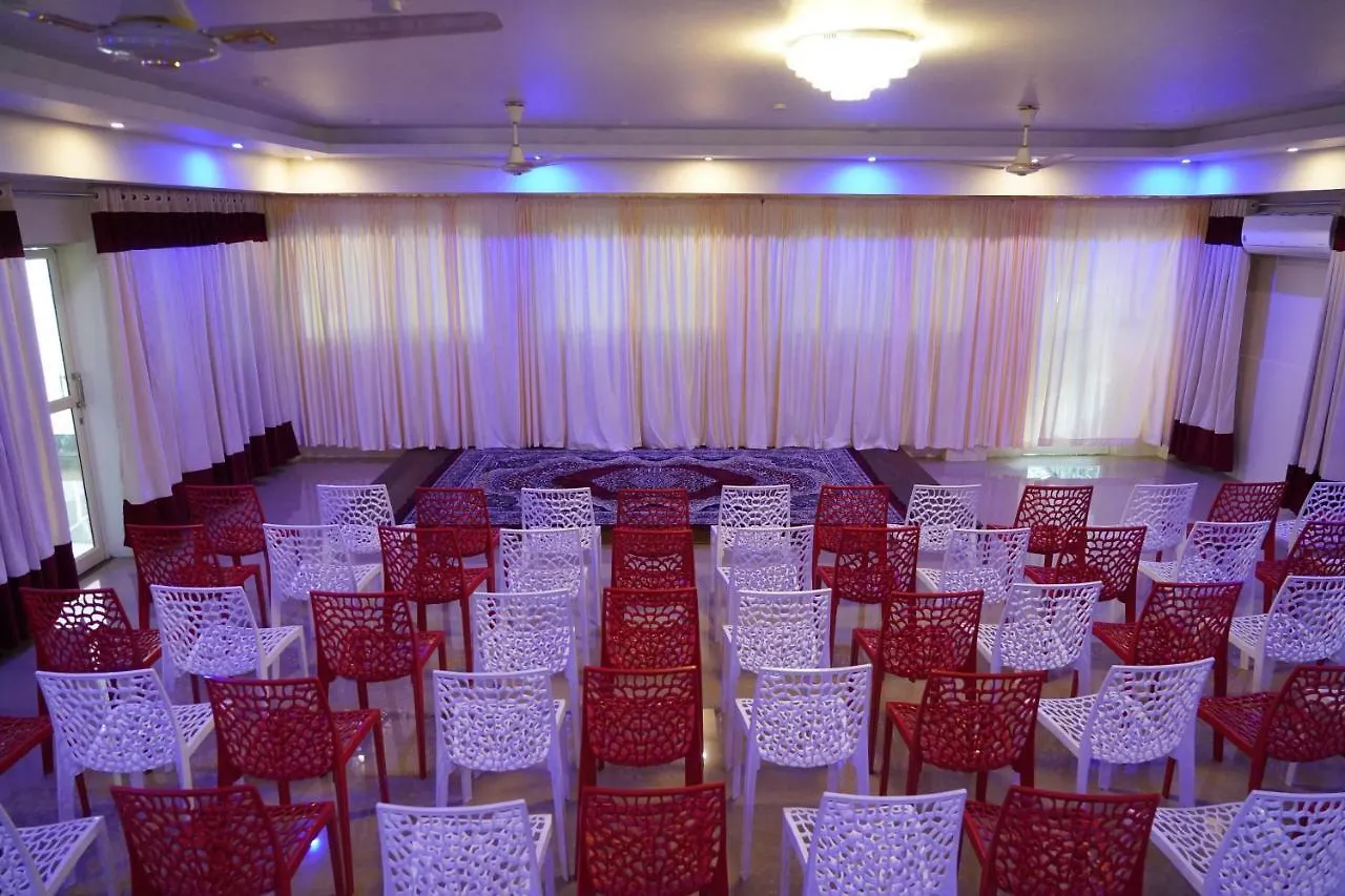Blue Warm Foundations Private Limited Bed & Breakfast Pala India